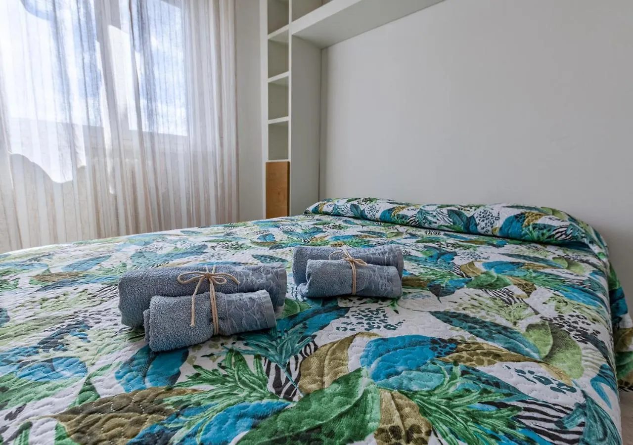 Appartamento Luxury House Near Train Station Livorno