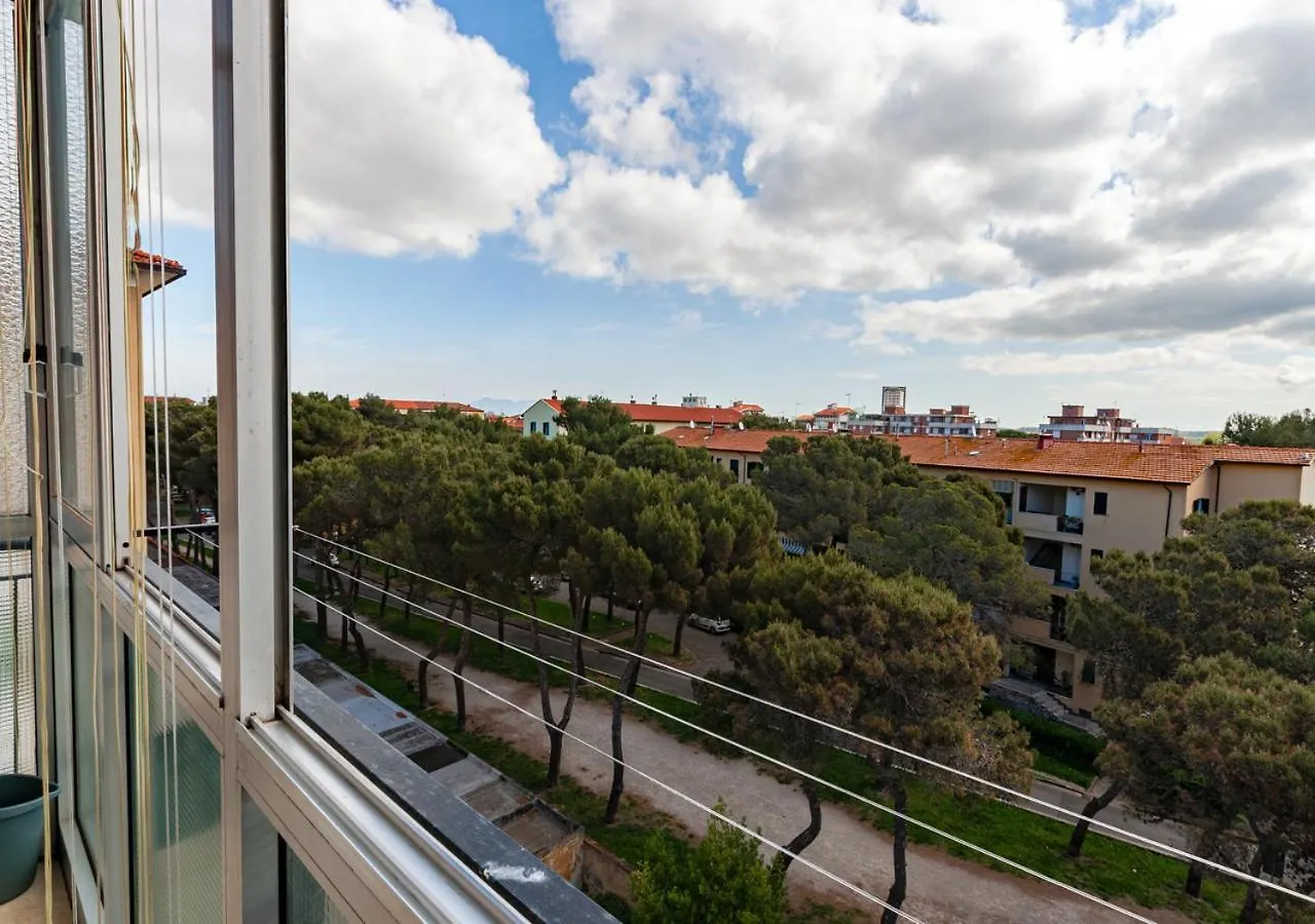Апартаменты Luxury House Near Train Station Ливорно Италия